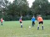 Training S.K.N.W.K. JO17-1 van zaterdag 16-10-2021 (27/28)